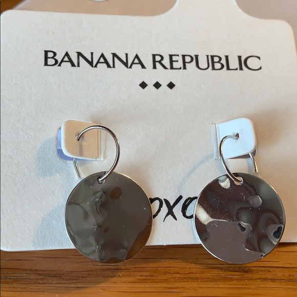 Banana Republic Jewelry - 🌈HP🌈Nwt Banana Republic earrings